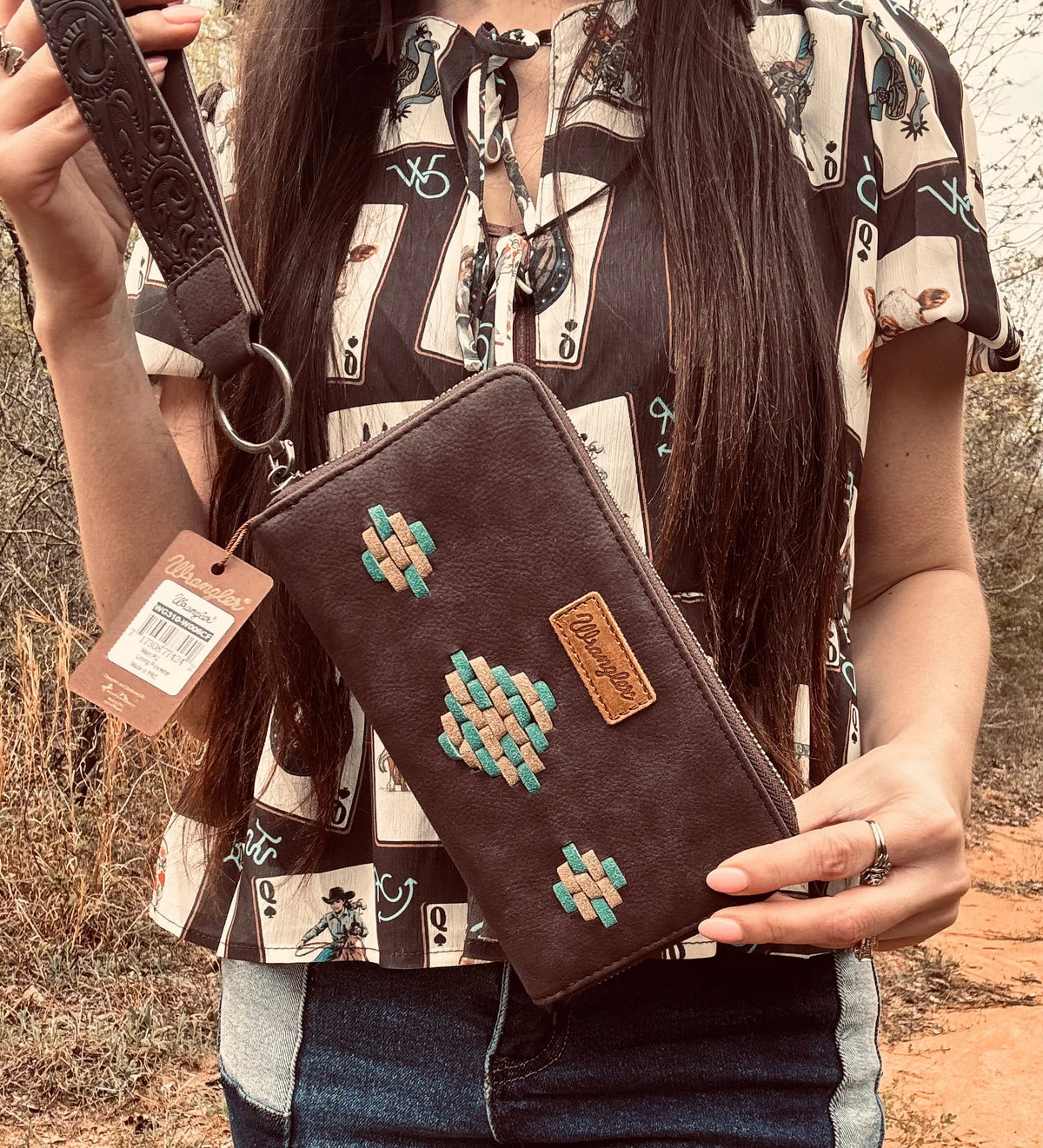 Wrangler Aztec Woven Zip-Around Wristlet Wallet
